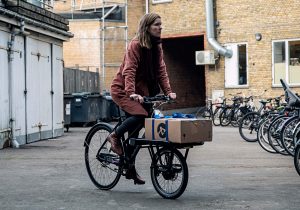 Kit e carrelli per trasformare le bici in e-cargo