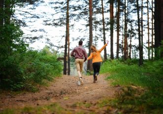 Quanti passi al giorno servono per vivere di più? 4500, secondo la scienza