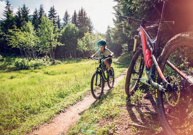 Svizzera in bicicletta, i percorsi nel Vallese per tutti