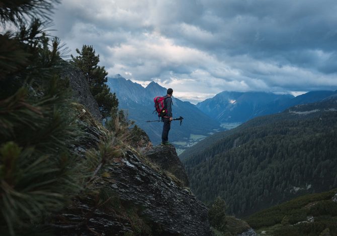 Cober Abies Green, il bastoncino da trekking ecosostenibile-