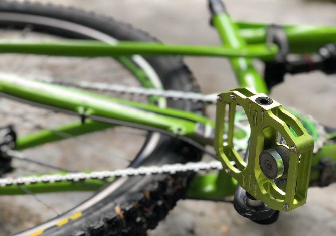 Pro e contro dei pedali magnetici per la bici: MTB, gravel e anche road