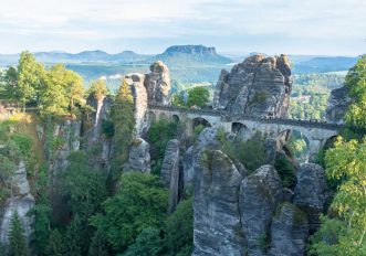 Perché andare nella Svizzera Sassone: romantica, selvaggia e sostenibile