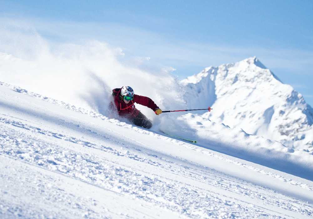 A Bormio si scia dal 27 novembre 2021 riparte la stagione invernale - Sci