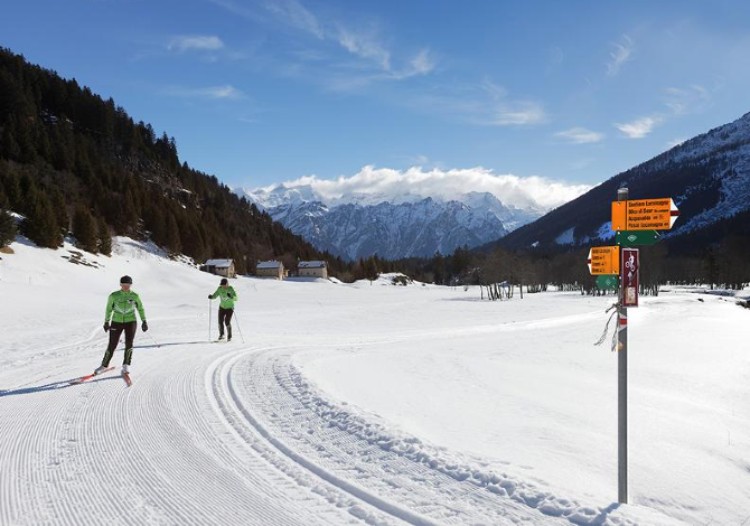 Dove fare sci di fondo in Svizzera: le piste vicino all'Italia