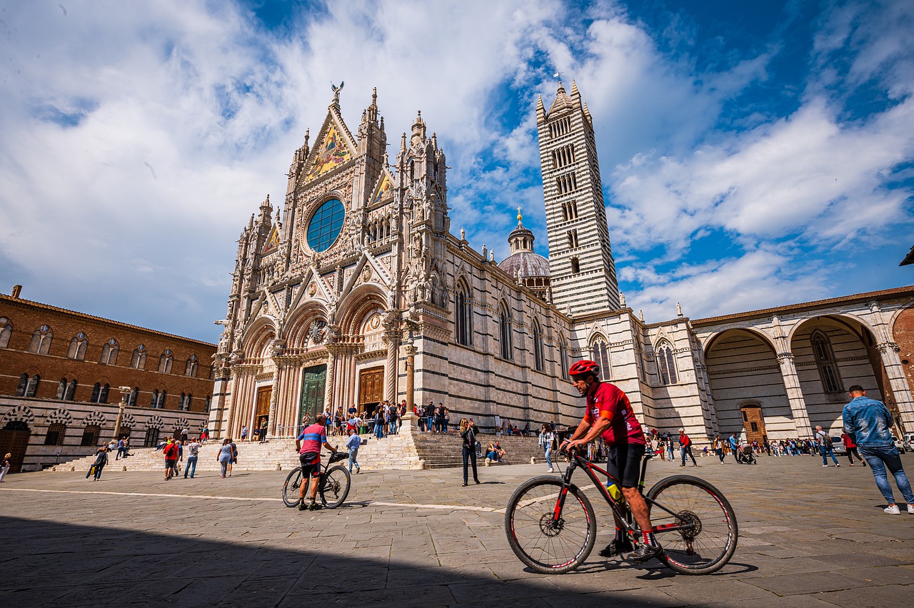 Ciclabile dei Due Mari italiana, da Marina di Grosseto a Fano in bicicletta
