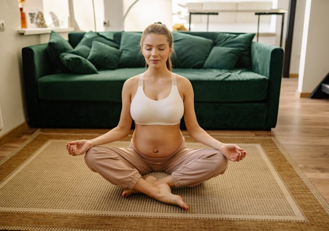 Yoga in gravidanza: le posizioni migliori