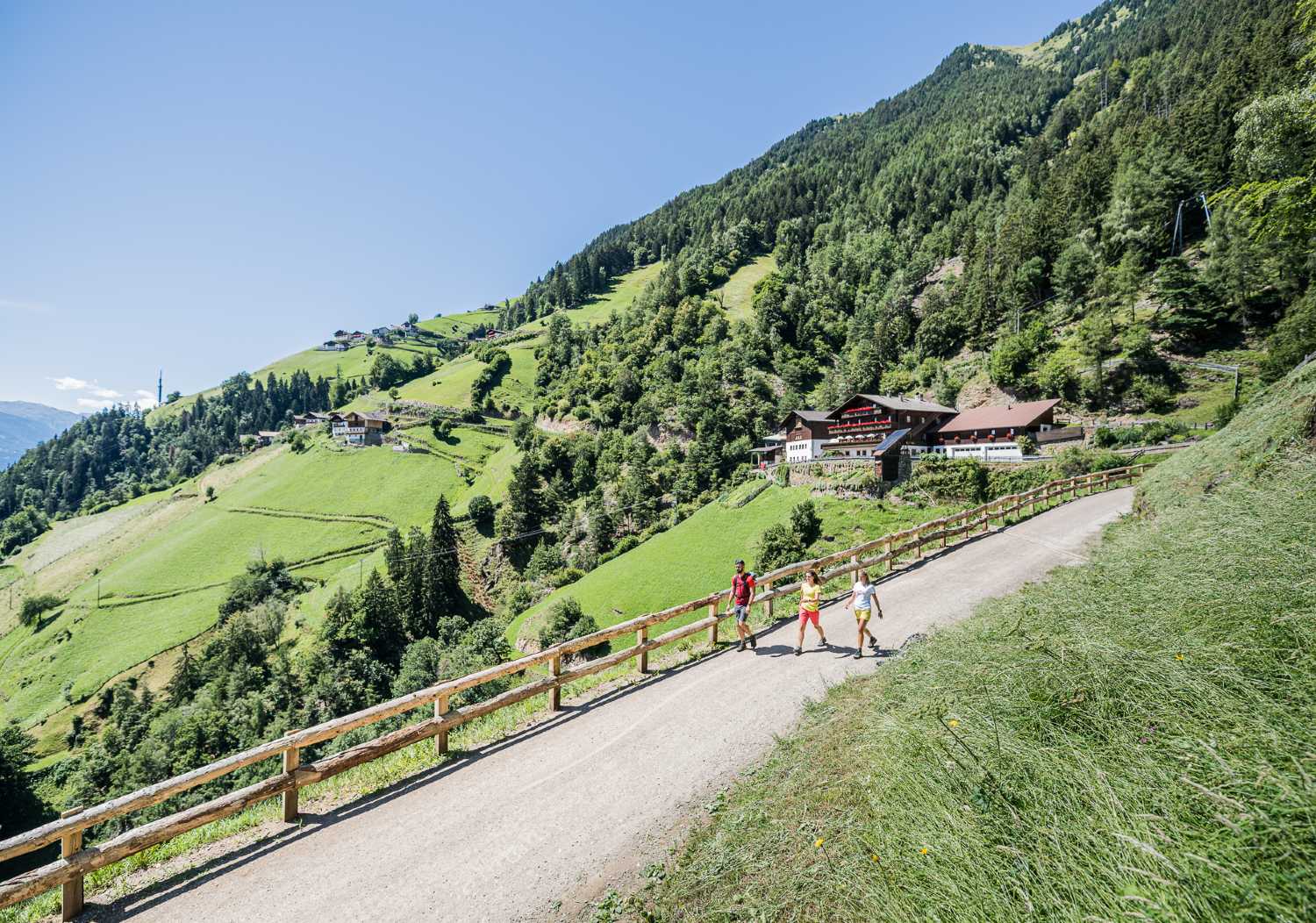 Tirolo, un’estate di escursioni e di emozioni