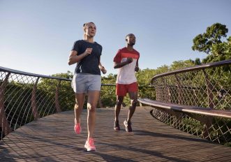 Come correre più a lungo? I segreti per aumentare la distanza