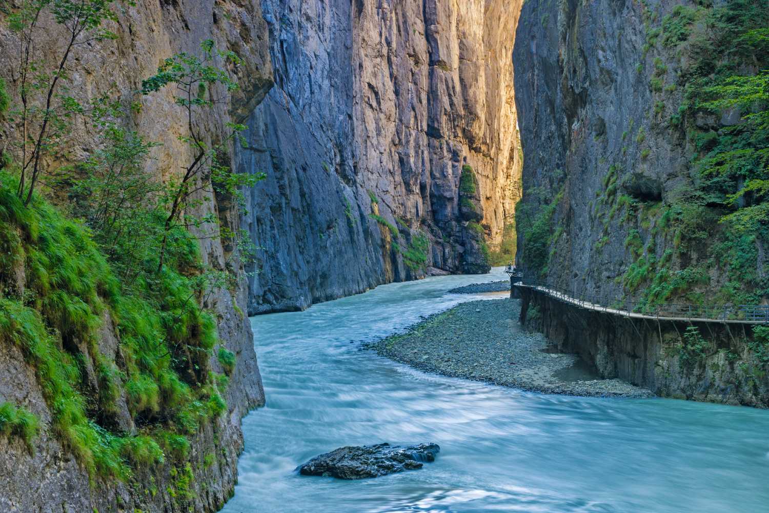 In Svizzera tra gole e ghiacciai