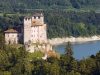 lago-di-santa-giustina-e-castel-cles