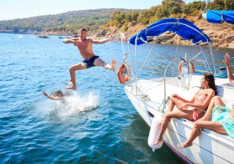 Sopravvivere in barca a vela