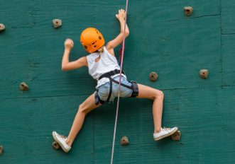 Corso di arrampicata per bambini