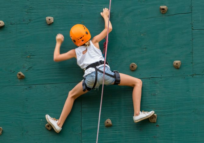 Corso di arrampicata per bambini