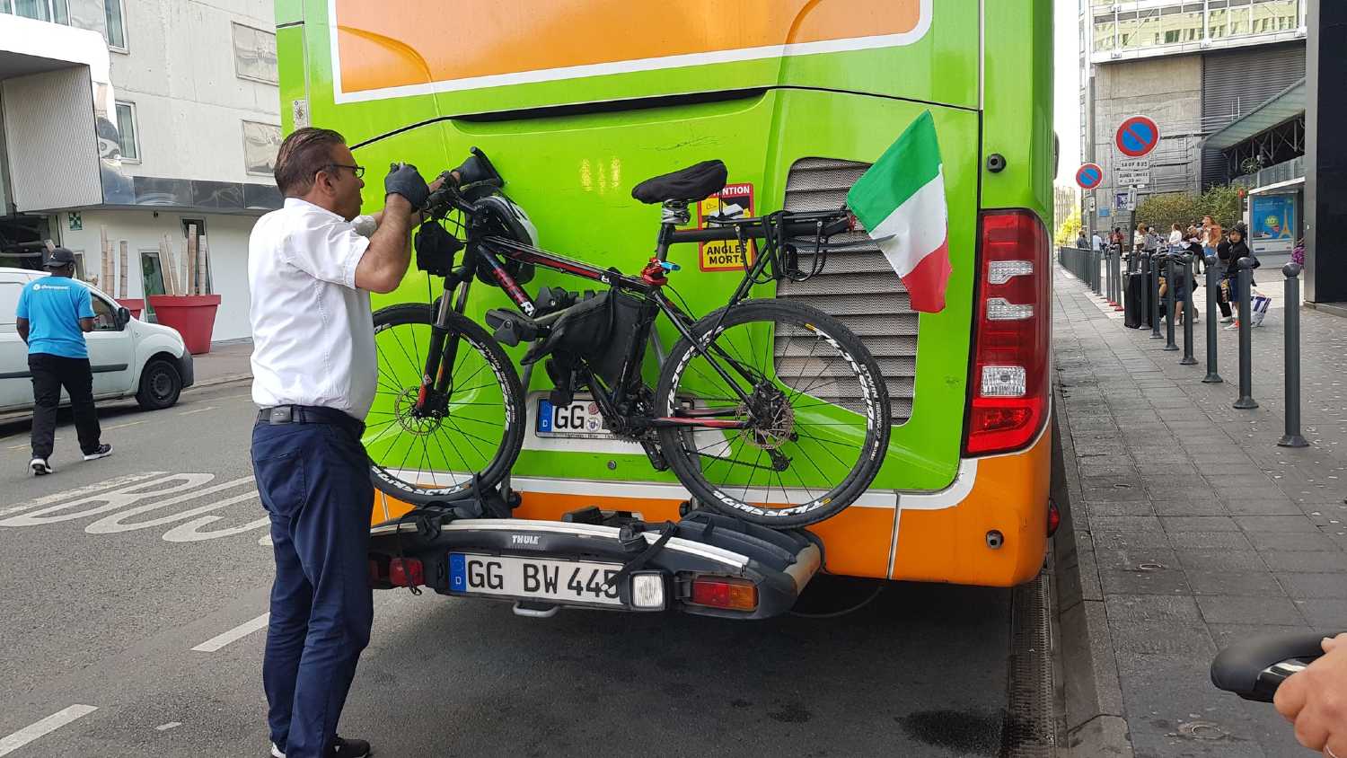 Dall’Oltrepò pavese a Londra in bici, attraversando l’Europa