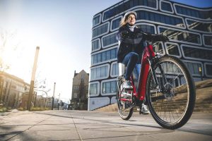 5 errori da evitare quando ricarichi la batteria dell'e-bike