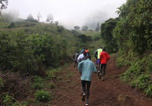 viaggio-kenya-camioni-corsa
