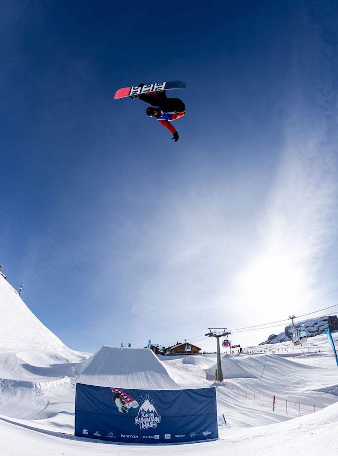 Burton-Mountain-Mash-Slopestyle