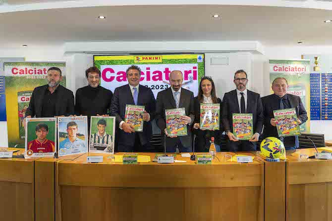 figurine-panini-presentazione