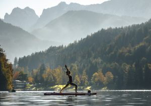 10-posti-yoga-vacanza-estate-2023