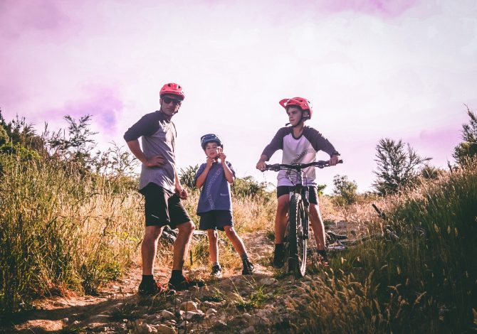La guida definitiva alla mountain bike con i bambini
