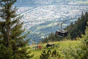 Vacanze a Innsbruck, nell'ambiente “alpino-urbano” del nord Tirolo