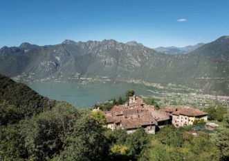 In-bicicletta-in-Trentino-alla-scoperta-di-6-tra-i-borghi-piu-belli-dItalia