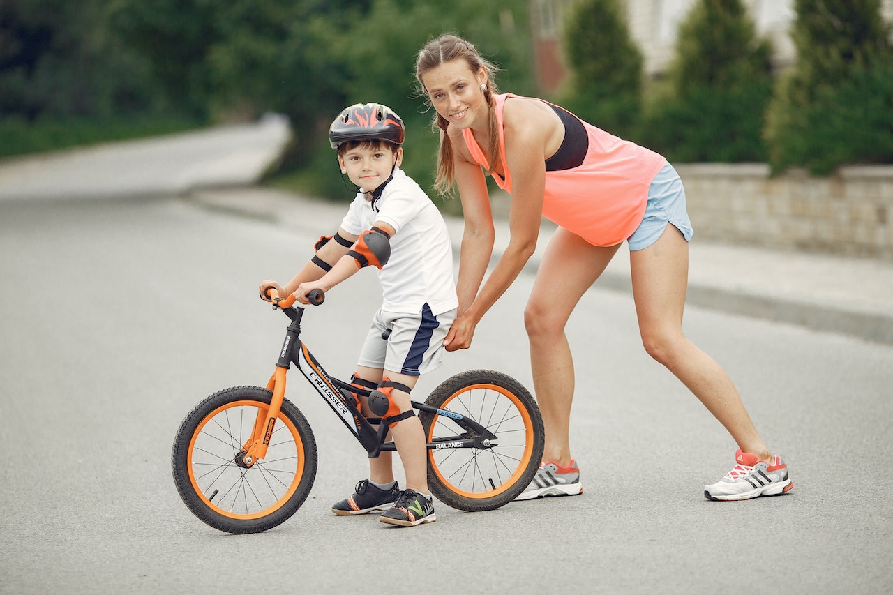 Bici senza pedali per bambini: a che età cominciare?