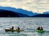 lago-di-santa-giustina-kayak-al-tramonto