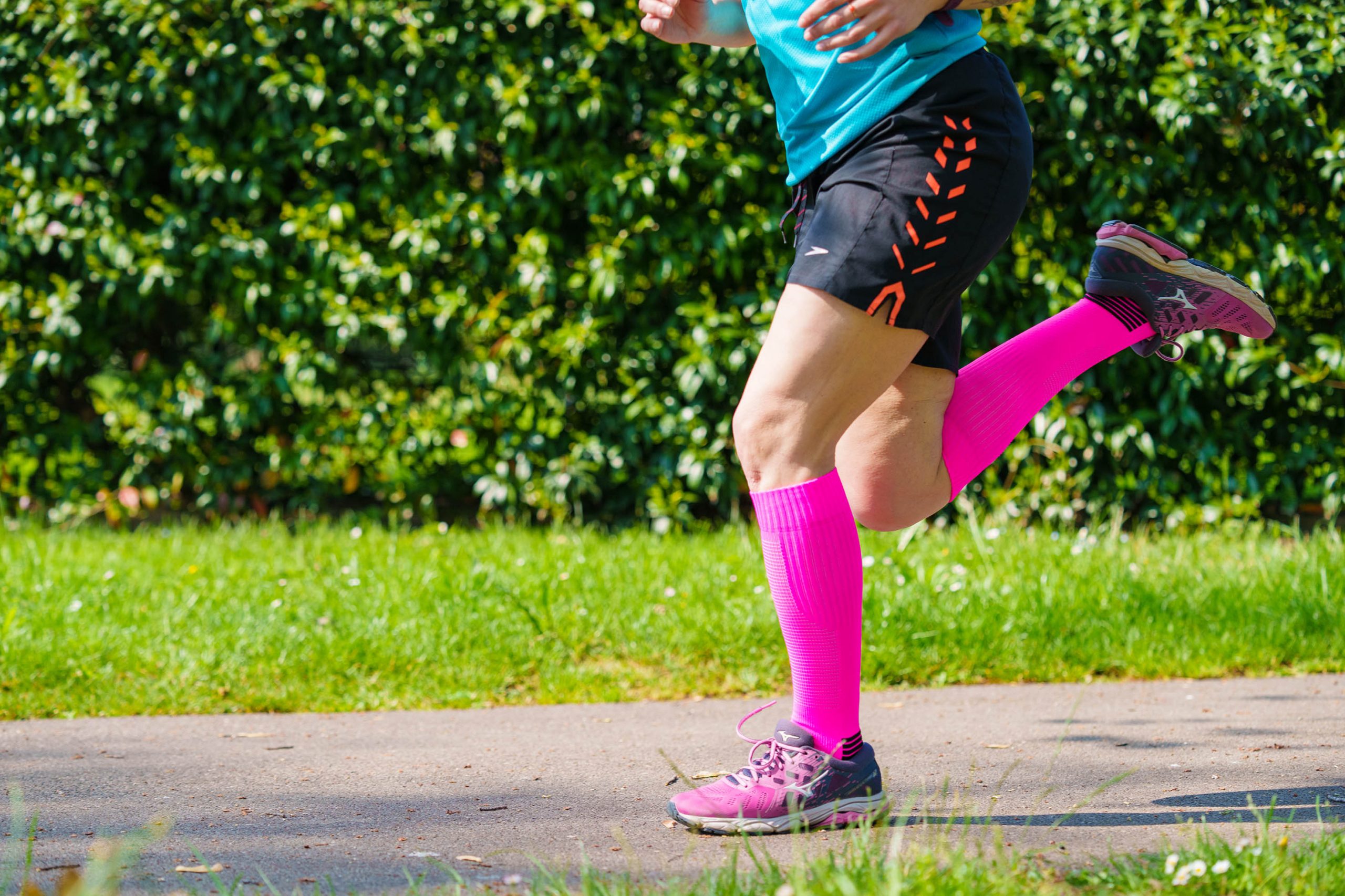 Perché dovresti usare le calze per correre lunghe (come le TRS Running Long Tech)