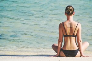 Discomfort intimo in estate: i 5 consigli dell’esperto per prevenirlo