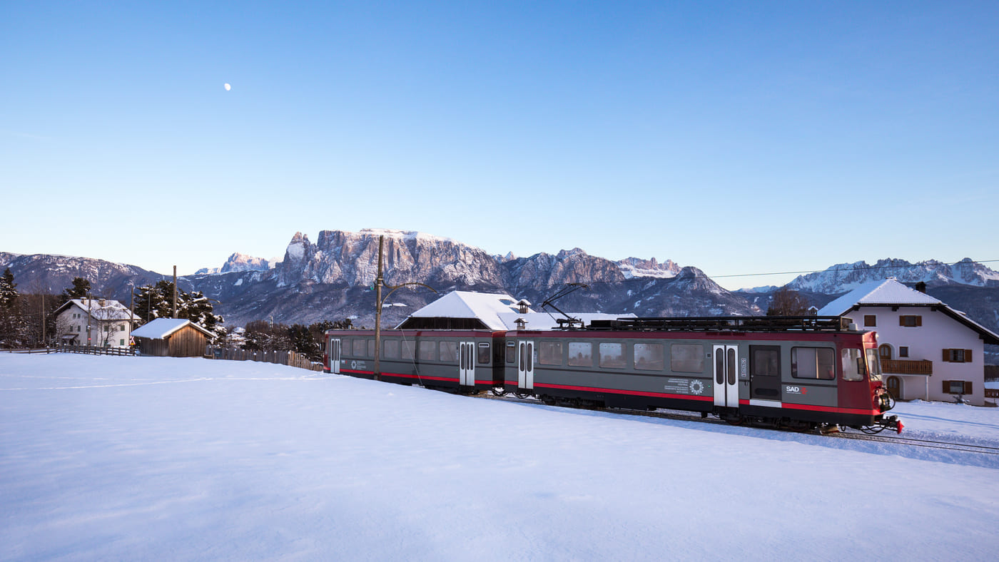 All'Altopiano del Renon l'atmosfera del Natale tra mercatini, neve e gourmet