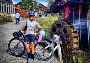Old-Nakasendo-Road-in-bici-Giappone