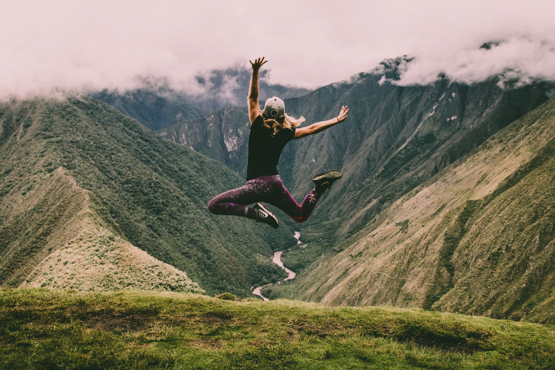 Lo speed hiking è la cosa migliore che puoi fare in autunno