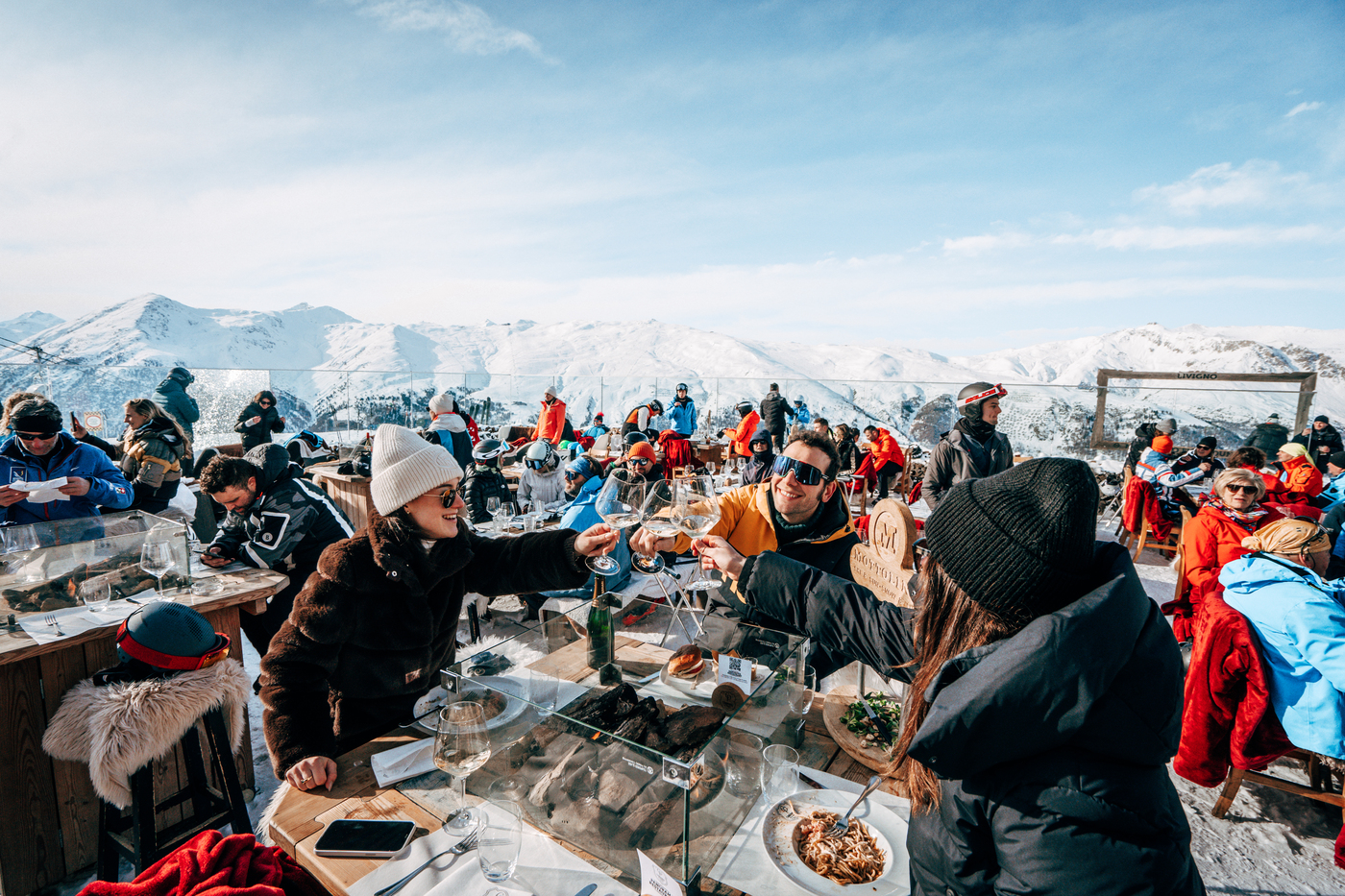 Mottolino Fun Mountain a Livigno: iniziano 5 mesi di neve e divertimento