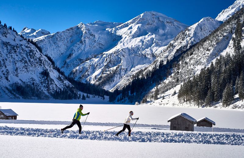 Alla scoperta dei laghi invernali del Tirolo