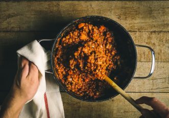 Lenticchie e Capodanno: portano fortuna e nutrono sano