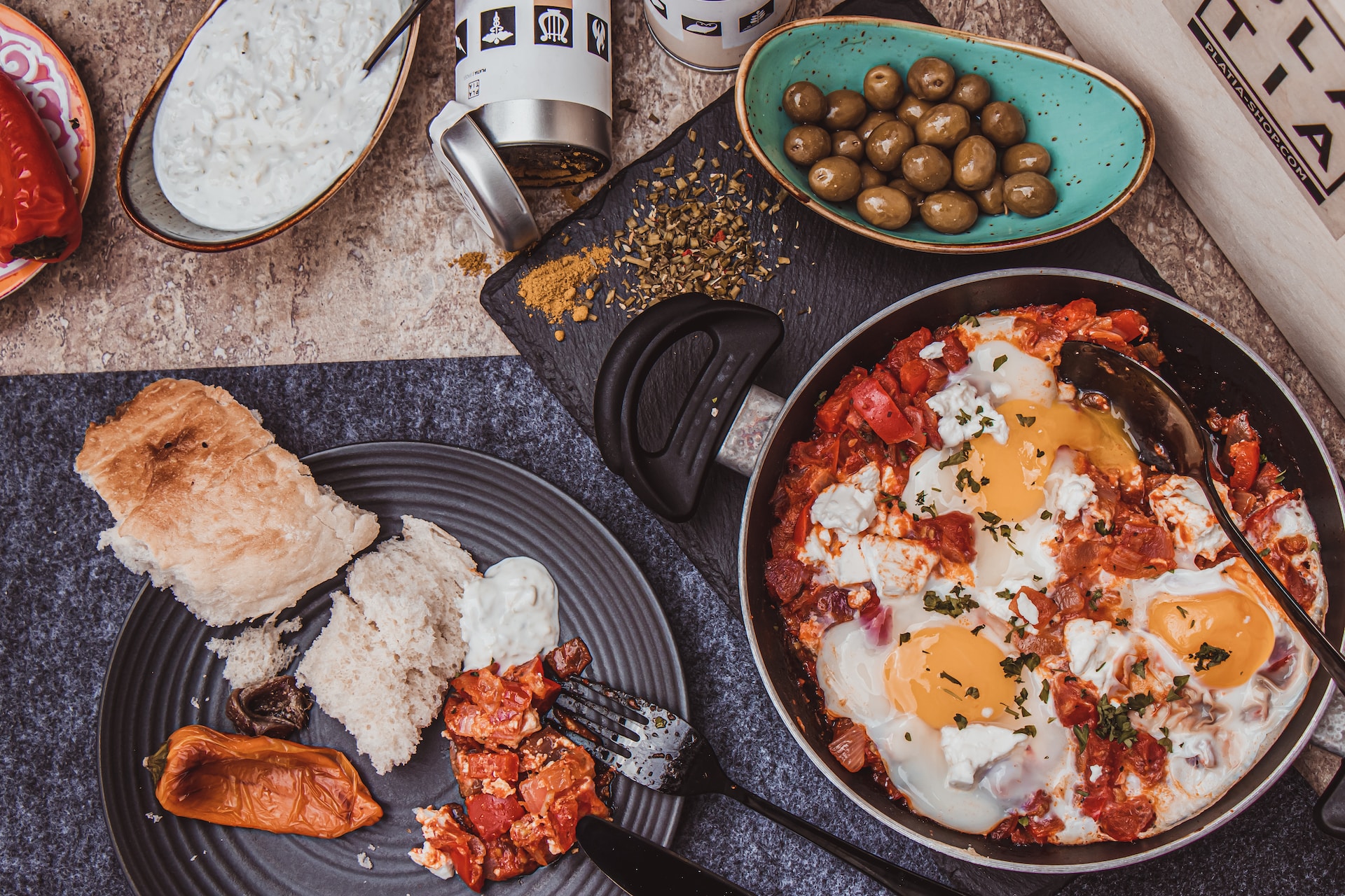 Meglio una dieta vegetariana o onnivora? Ancora su Sei ciò che mangi – Gemelli a Confronto su Netflix