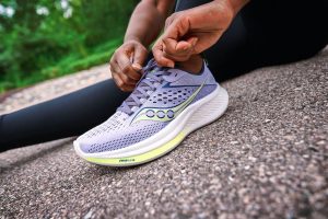 Nuova Saucony Ride 17: comfort di lunga durata