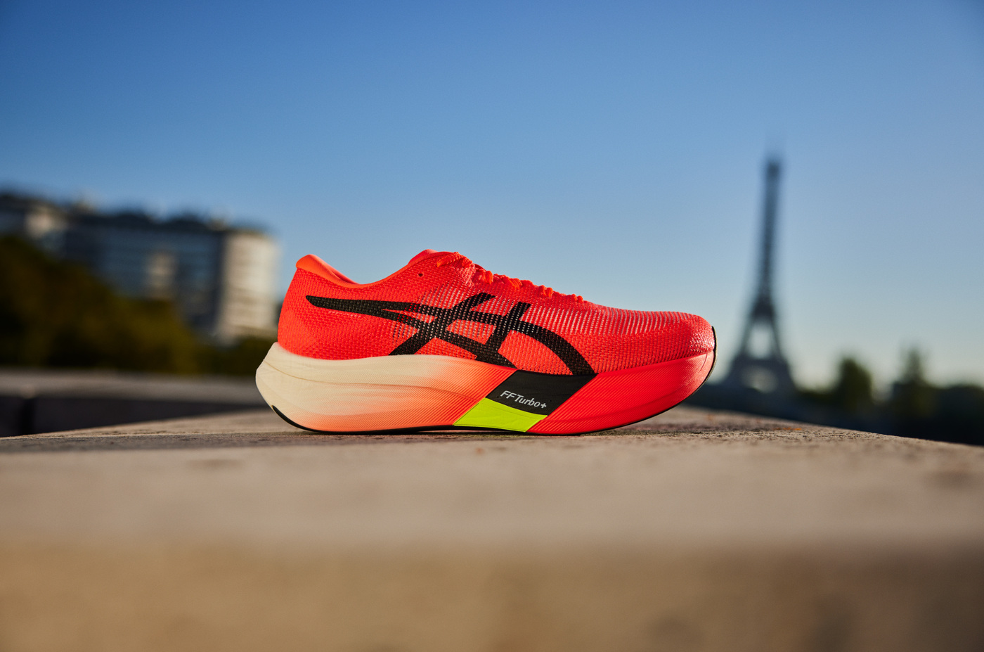 Asics Metaspeed Paris: 2 nuovi modelli ancor apiù leggeri e veloci