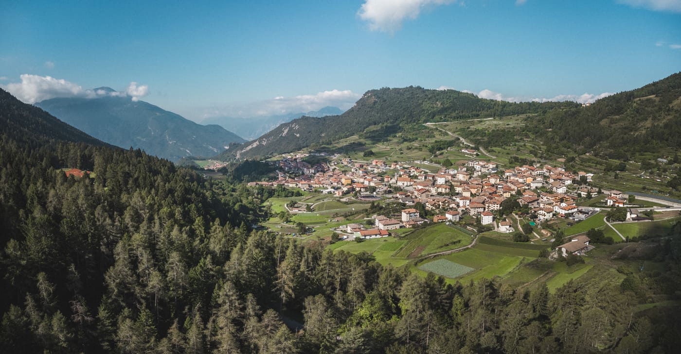 Alla scoperta della bellissima Val di Gresta, il distretto bio del Garda Trentino
