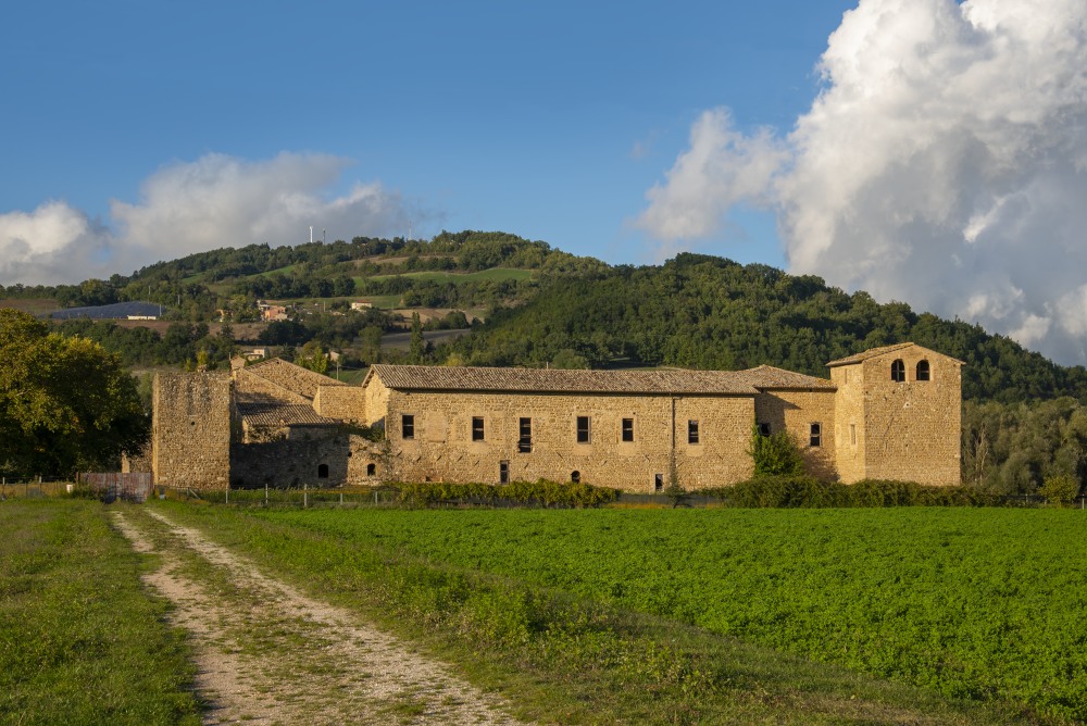 Nuovi itinerari cicloturistici: la Strada del Miele di Macerata