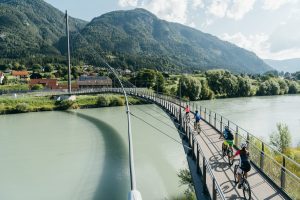 La bellissima Ciclabile della Drava per pedalare tra i monti