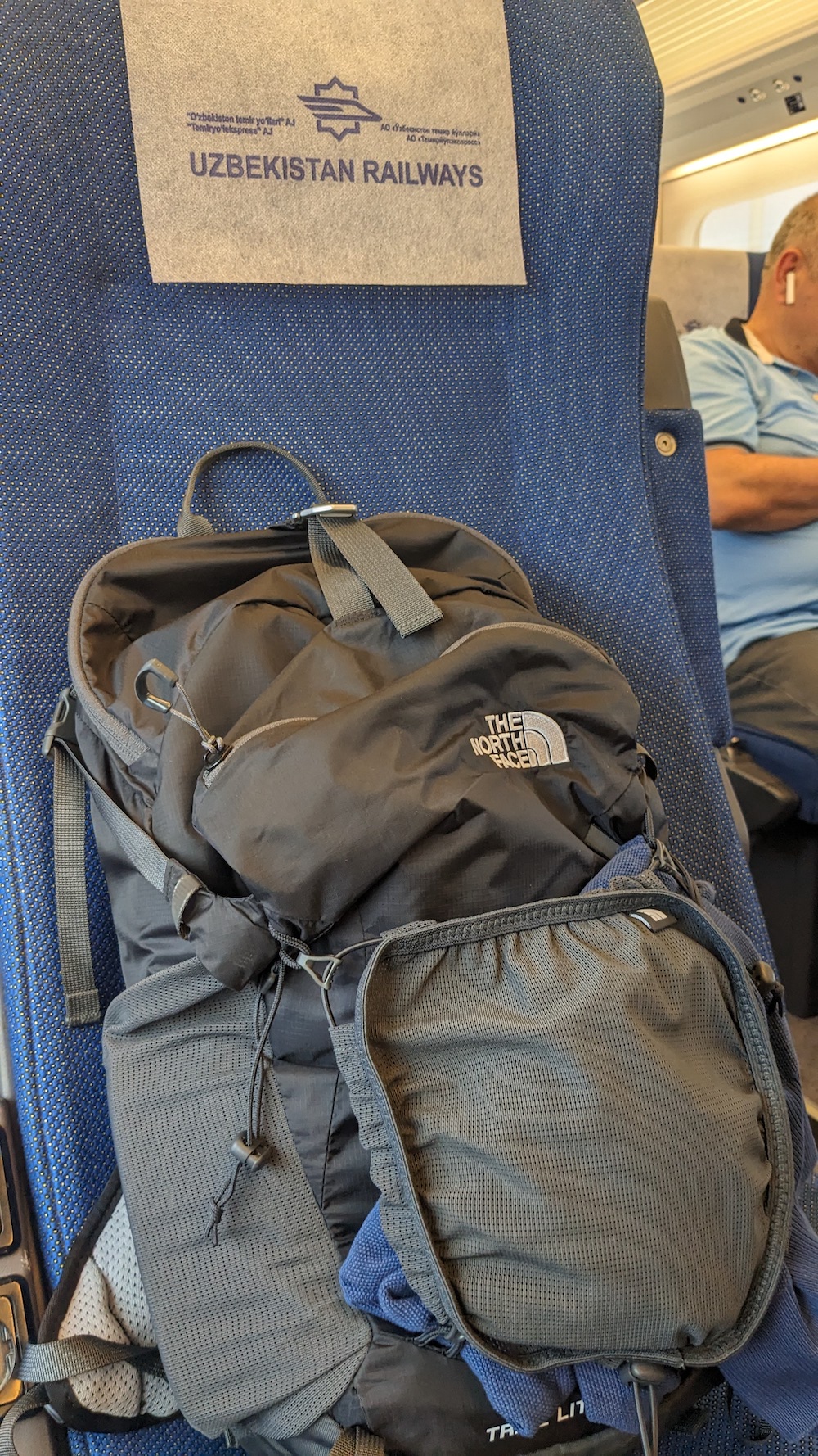 G4Free Mini Zaino 10L Leggero Per Escursionismo, Viaggi, Uomo E Donna, Con Tasca Nascosta E Porta Bottiglie, Poliestere Resistente