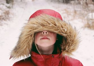 Ci sono 4 veri motivi per uscire con i bambini anche in inverno e portarli a fare avventure