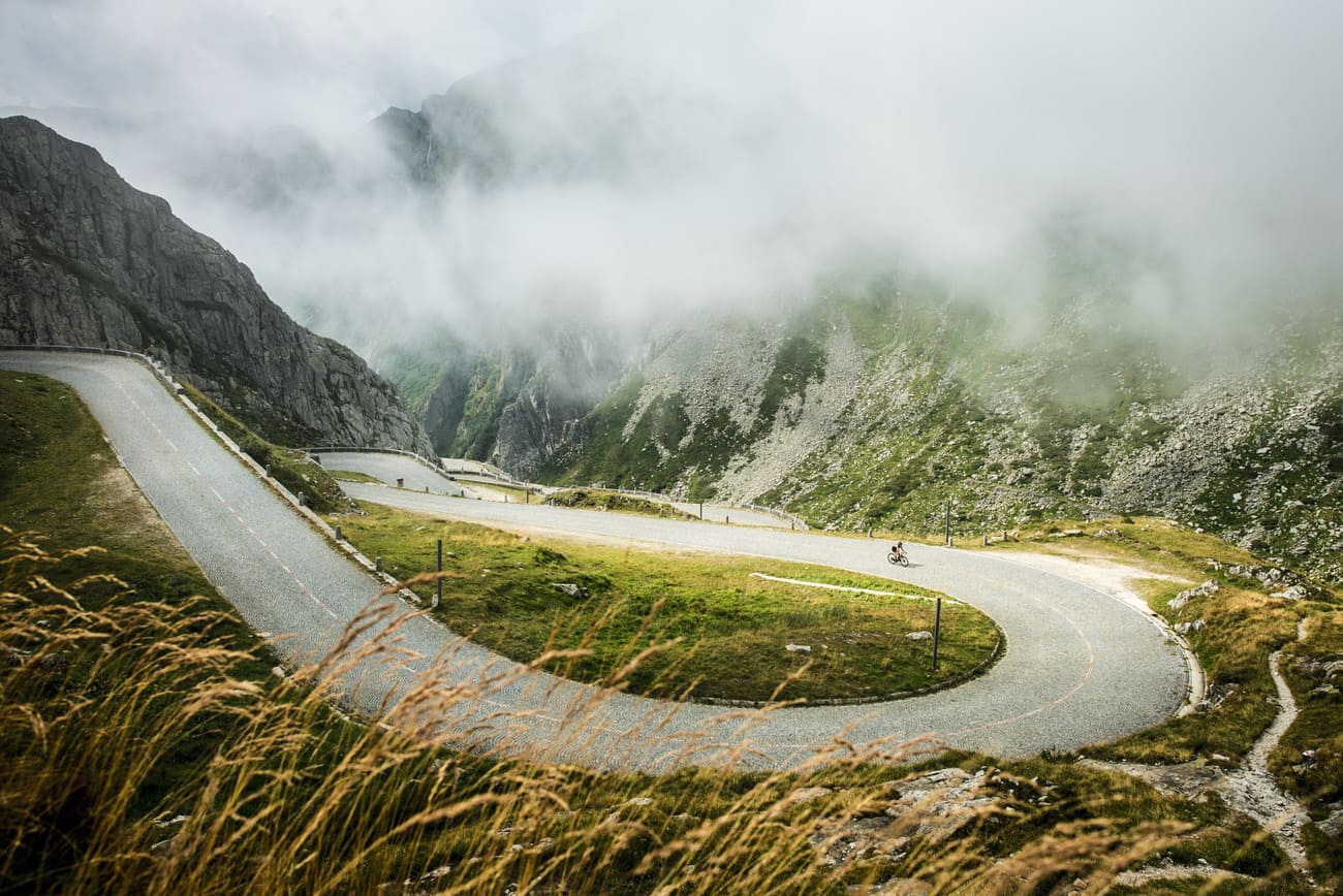 Passi alpini del Ticino in bicicletta