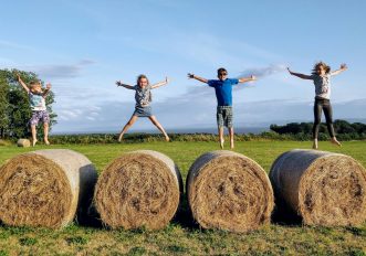 attività all'aria aperta per famiglie in Lombardia