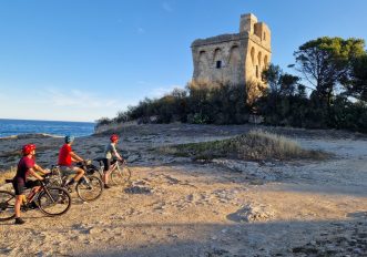 Questi sono i percorsi in bici in Italia che devi dire di aver fatto quest'anno