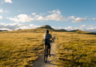 Se vuoi vivere vere esperienze all'aperto tra Alpi e Dolomiti, il Kronplatz Outdoor Center è il posto giusto