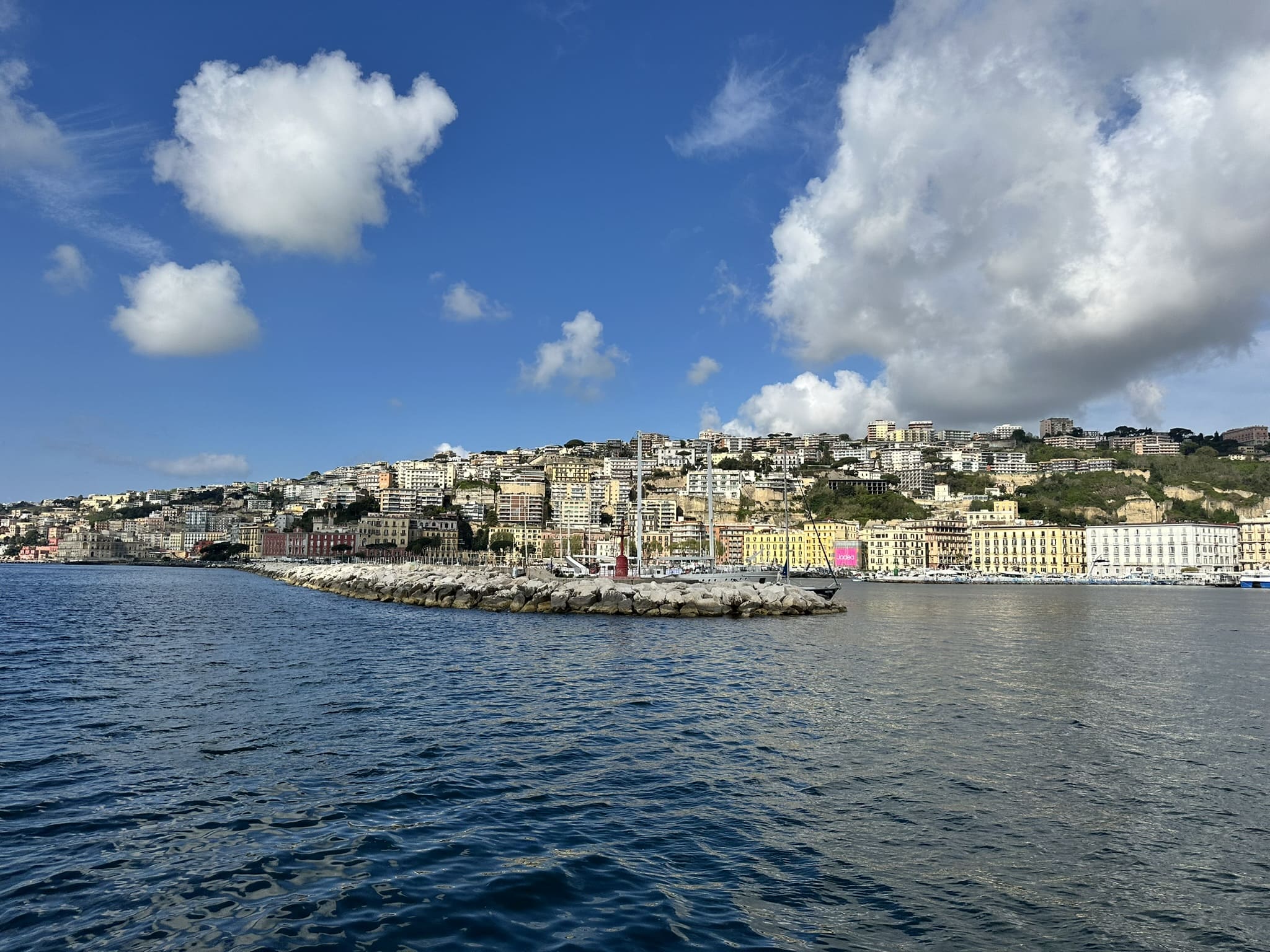 A Napoli questa estate ci sono un sacco di cose da fare gratis