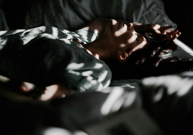 Non riesci a dormire per il grande caldo? Prova con questi rimedi
